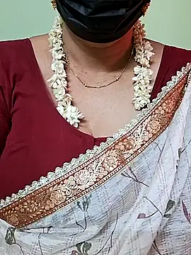 ananya956 online show from March 13, 2025, 9:32 am