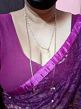 ananya956 online show from December 15, 2025, 9:53 pm