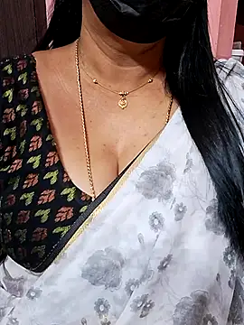 ananya956 online show from October 15, 2025, 6:05 pm