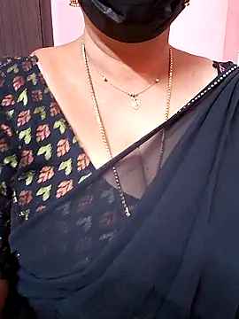 ananya956 online show from November 2, 2025, 4:39 am