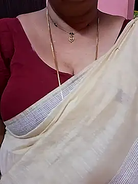 ananya956 online show from April 2, 2026, 12:23 pm