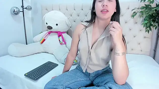 Victoria Coleman online show from February 13, 2026, 7:47 pm