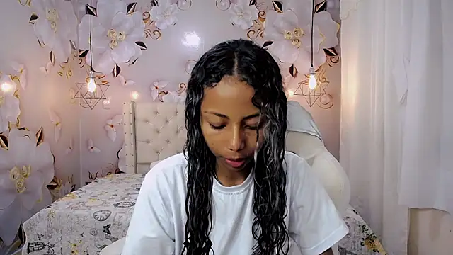 Snapshot of jasmin_brunette_ chatting on January 31, 2025, 1:34 pm jasmin brunette online show from January 31, 2025, 1:34 pm