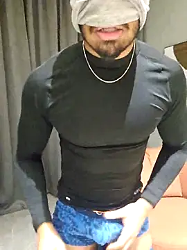 walterhssyc7 online show from December 4, 2025, 6:40 pm