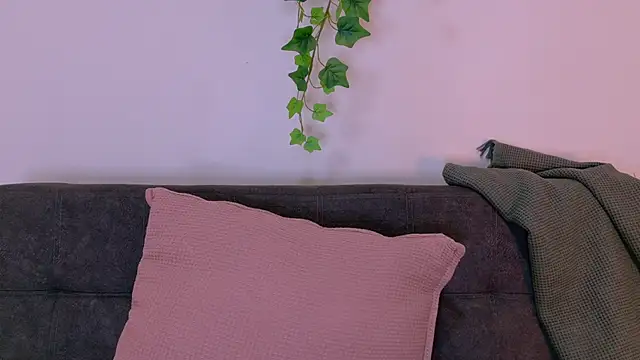 Snapshot of LilithSmith_ chatting on February 21, 2026, 11:45 am LilithSmith online show from February 21, 2026, 11:45 am