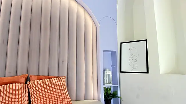 Snapshot of LilithSmith_ chatting on February 4, 2026, 11:49 am LilithSmith online show from February 4, 2026, 11:49 am