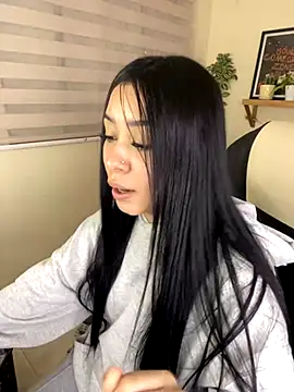 Starliee   online show from October 29, 2025, 11:58 pm