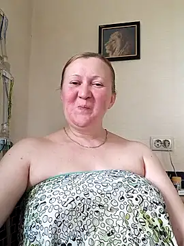 blondyaguar online show from April 23, 2026, 1:24 pm