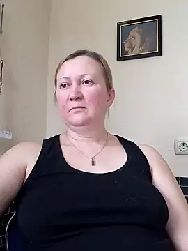 blondyaguar online show from January 17, 2025, 9:49 am