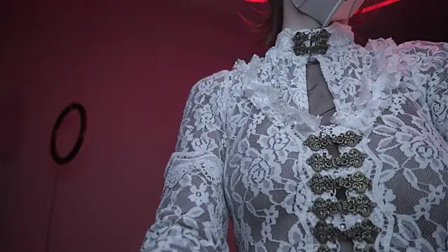 ginger hugs online show from October 30, 2025, 10:06 pm