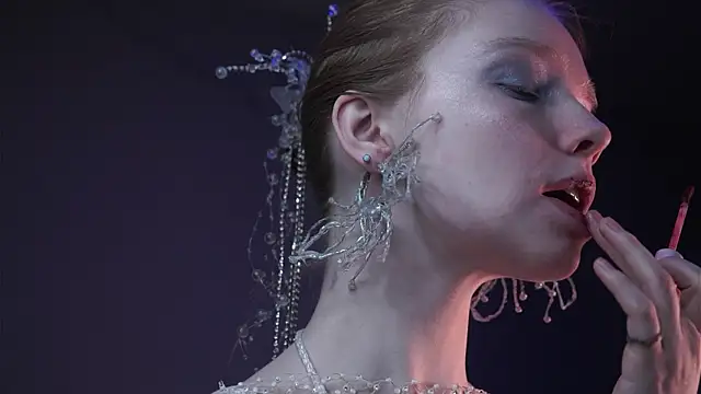 ginger hugs online show from February 17, 2026, 10:07 pm