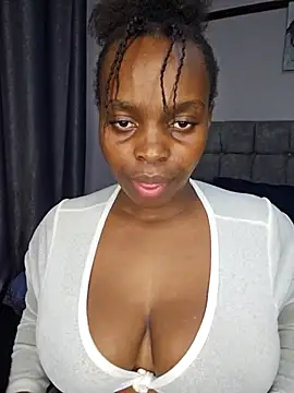 Snapshot of freaky_j_ chatting on December 1, 2025, 7:59 pm freaky j online show from December 1, 2025, 7:59 pm