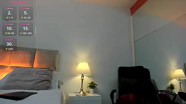 Snapshot of MissSussy chatting on October 16, 2025, 11:40 am MissSussy online show from October 16, 2025, 11:40 am