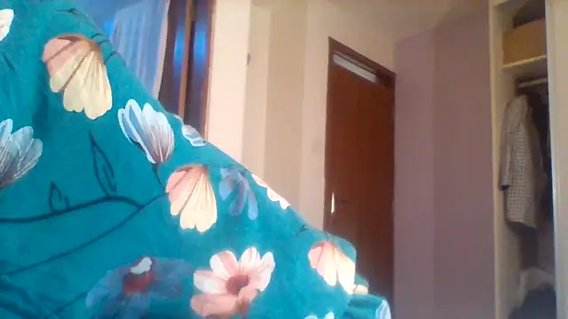 Snapshot of curvy_natallie chatting on June 28, 2026, 12:55 pm curvy natallie online show from June 28, 2026, 12:55 pm