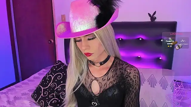 Snapshot of AngelsJones21 chatting on November 11, 2025, 6:03 pm AngelsJones21 online show from November 11, 2025, 6:03 pm