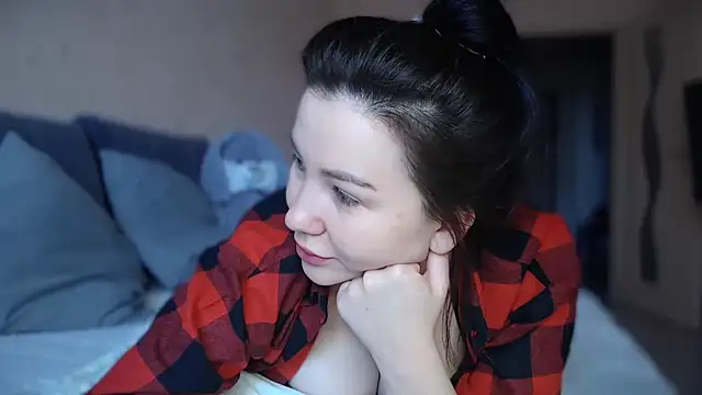 Snapshot of AlexaCruze chatting on February 28, 2025, 2:09 pm AlexaCruze online show from February 28, 2025, 2:09 pm