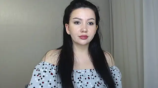 Snapshot of AlexaCruze chatting on November 14, 2025, 5:49 pm AlexaCruze online show from November 14, 2025, 5:49 pm