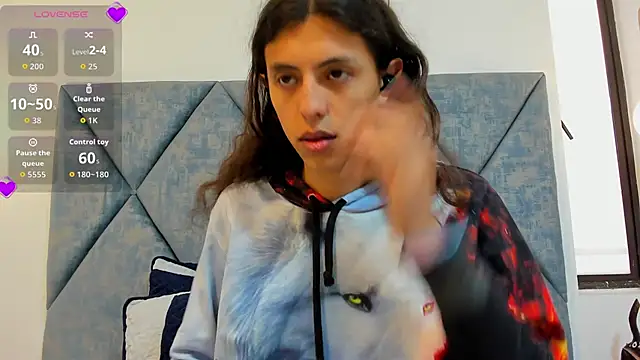 Snapshot of FreyaMoller chatting on January 8, 2026, 1:39 pm FreyaMoller online show from January 8, 2026, 1:39 pm