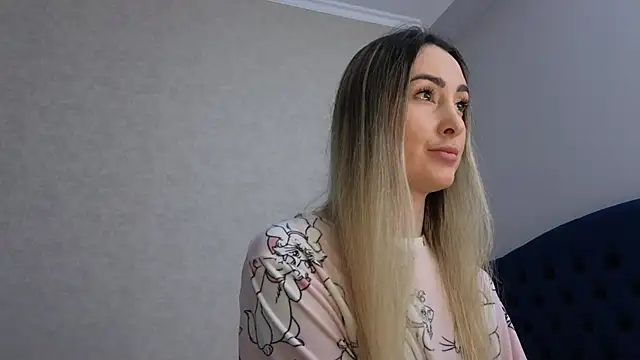 Snapshot of kimmie_meow chatting on March 7, 2025, 6:54 pm kimmie meow online show from March 7, 2025, 6:54 pm