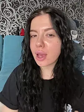 Kimi Ass online show from February 25, 2025, 1:10 pm