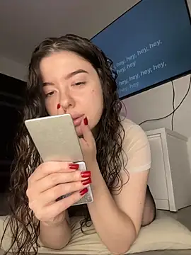 Kimi Ass online show from October 5, 2025, 2:30 pm