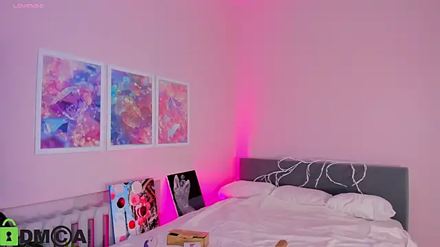 Snapshot of Elis_Fox chatting on October 20, 2025, 4:07 pm Elis Fox online show from October 20, 2025, 4:07 pm