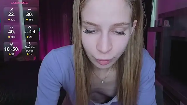 Elis Fox online show from March 16, 2026, 11:03 am