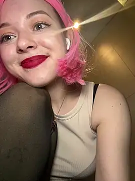 Times  Square online show from February 26, 2025, 8:39 am