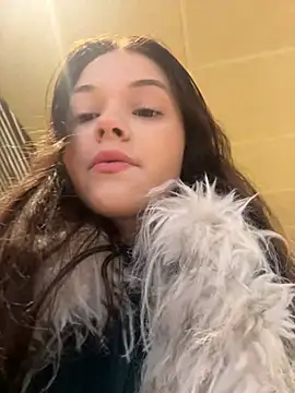 Times  Square online show from February 14, 2025, 4:37 am