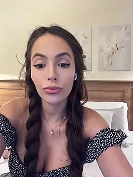 Snapshot of Amber_Rush_ chatting on May 25, 2026, 9:13 pm Amber Rush online show from May 25, 2026, 9:13 pm