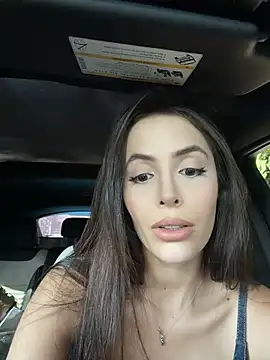 Snapshot of Amber_Rush_ chatting on May 4, 2026, 8:22 pm Amber Rush online show from May 4, 2026, 8:22 pm