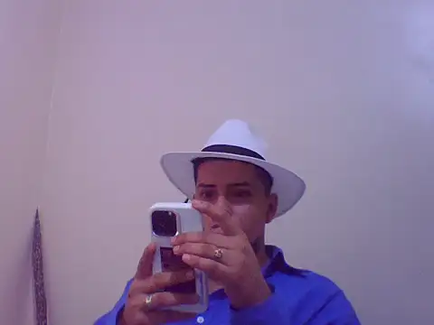 Malandralle online show from December 5, 2025, 1:27 am