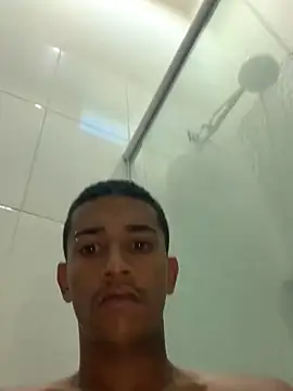 Snapshot of Vitinroludobh31 chatting on February 6, 2025, 9:17 pm Vitinroludobh31 online show from February 6, 2025, 9:17 pm