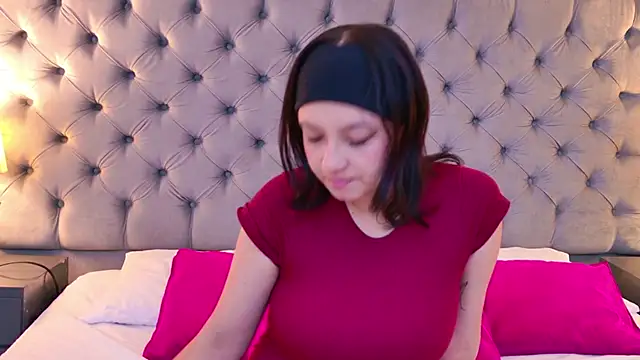 SamantaG online show from March 27, 2026, 1:56 pm