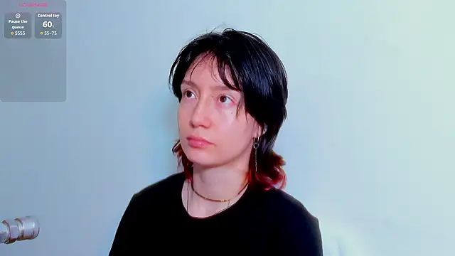 lizzy davis 1 online show from January 15, 2026, 4:05 am