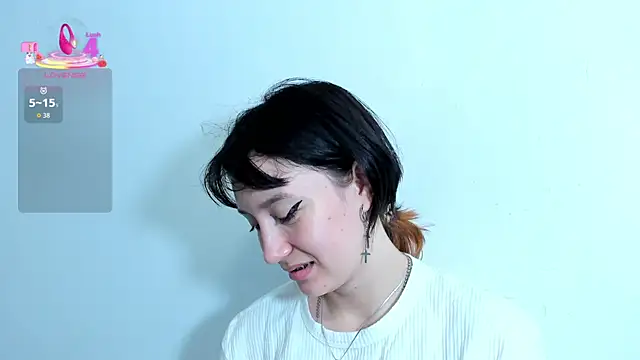 lizzy davis 1 online show from April 20, 2026, 4:26 am