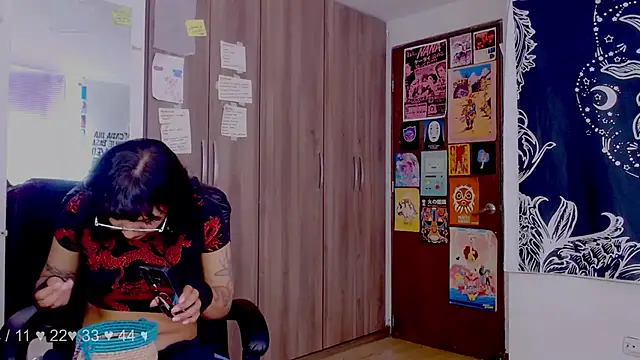 Snapshot of melissahowl chatting on October 12, 2025, 5:03 pm melissahowl online show from October 12, 2025, 5:03 pm