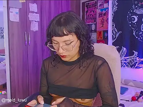 Snapshot of melissahowl chatting on November 13, 2025, 4:00 pm melissahowl online show from November 13, 2025, 4:00 pm