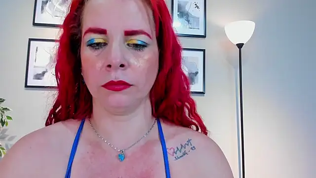 Snapshot of HannaBrave chatting on February 27, 2026, 7:35 pm HannaBrave online show from February 27, 2026, 7:35 pm