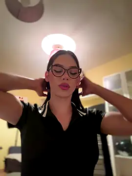 Snapshot of Carlita_cute chatting on November 29, 2025, 1:06 am Carlita cute online show from November 29, 2025, 1:06 am