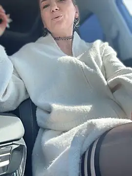 Crazy-Rosa online show from March 11, 2026, 6:29 am