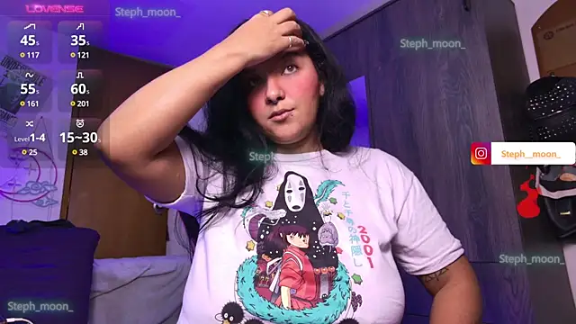 Steph moon  online show from December 6, 2024, 1:46 am