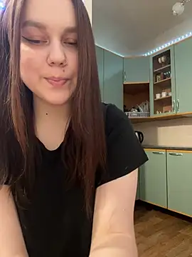 Snapshot of Marylallka5 chatting on February 13, 2025, 5:33 pm Marylallka5 online show from February 13, 2025, 5:33 pm