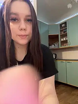 Snapshot of Marylallka5 chatting on January 28, 2025, 11:28 pm Marylallka5 online show from January 28, 2025, 11:28 pm