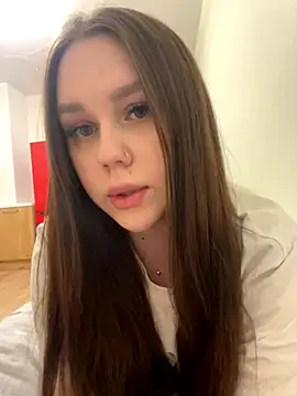 Snapshot of Marylallka5 chatting on October 26, 2025, 5:46 pm Marylallka5 online show from October 26, 2025, 5:46 pm