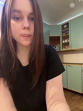 Snapshot of Marylallka5 chatting on February 7, 2025, 6:02 pm Marylallka5 online show from February 7, 2025, 6:02 pm