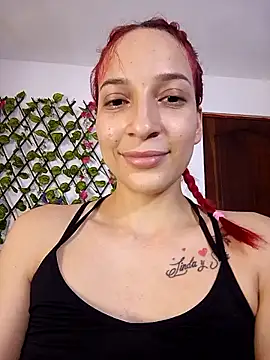 ValeryThunder online show from December 16, 2025, 9:41 pm