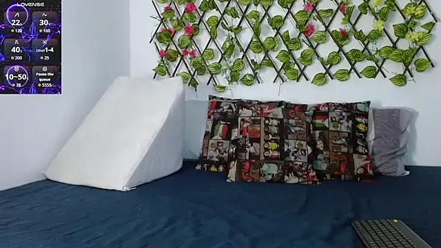 ValeryThunder online show from November 26, 2025, 10:37 am