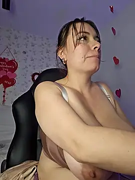 valery mora online show from February 26, 2025, 4:16 pm