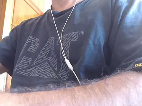 lover camer online show from April 14, 2026, 3:28 pm